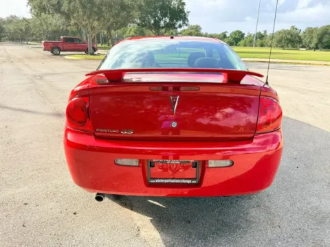 More photos of 2008 Pontiac G5 Coupe 2D at Winter Park Auto Exchange, FL