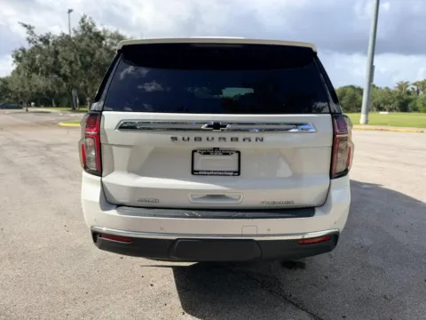 More photos of 2021 Chevrolet Suburban Premier Sport Utility 4D at Winter Park Auto Exchange, FL