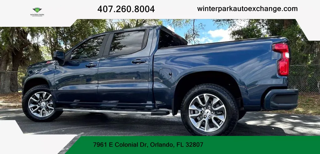 2021 Chevrolet Silverado 1500 Crew Cab RST Pickup 4D 5 3/4 ft