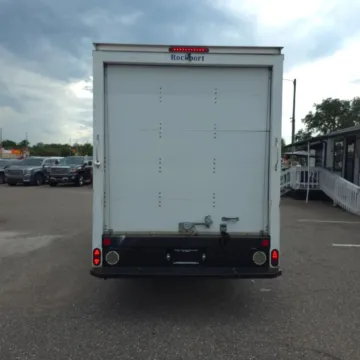 More photos of 2017 Chevrolet Express Commercial Cutaway Cutaway Van 2D at Winter Park Auto Exchange, FL