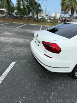 More photos of 2018 Volkswagen Passat 2.0T R-Line Sedan 4D at Winter Park Auto Exchange, FL