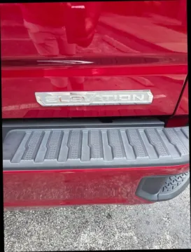 More photos of 2021 GMC Sierra 1500 Crew Cab Elevation Pickup 4D 5 3/4 ft at Winter Park Auto Exchange, FL