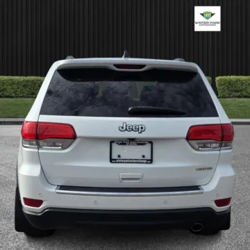 More photos of 2015 Jeep Grand Cherokee Limited Sport Utility 4D at Winter Park Auto Exchange, FL