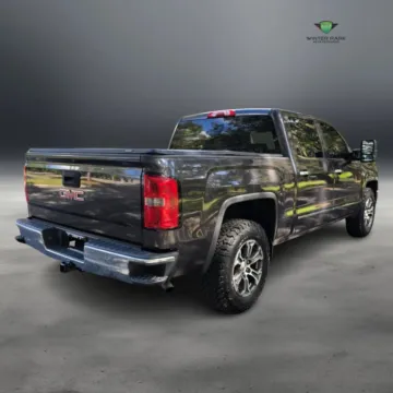 More photos of 2015 GMC Sierra 1500 Crew Cab SLT Pickup 4D 5 3/4 ft at Winter Park Auto Exchange, FL