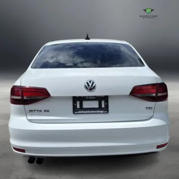 More photos of 2016 Volkswagen Jetta 1.4T SE Sedan 4D at Winter Park Auto Exchange, FL