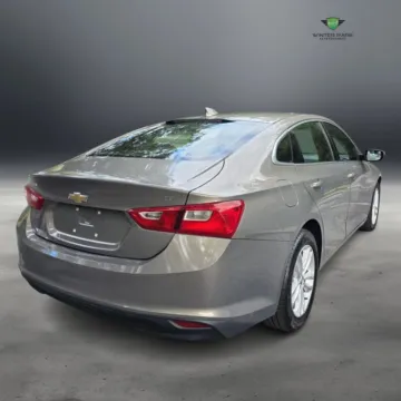 More photos of 2018 Chevrolet Malibu LT Sedan 4D at Winter Park Auto Exchange, FL