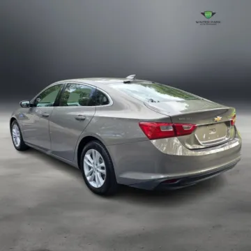 Another view of 2018 Chevrolet Malibu LT Sedan 4D for sale in Orlando, FL at Winter Park Auto Exchange