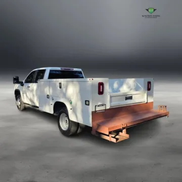 Another view of 2023 Chevrolet Silverado 3500 HD Crew Cab & Chassis Work Truck Cab & Chassis 4D for sale in Orlando, FL at Winter Park Auto Exchange