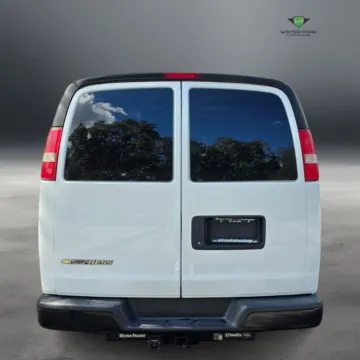 More photos of 2017 Chevrolet Express 2500 Cargo Van 3D at Winter Park Auto Exchange, FL
