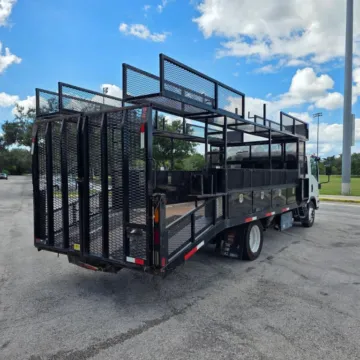 More photos of 2021 Isuzu Med Duty NPR HD Crew Cab Diesel at Winter Park Auto Exchange, FL