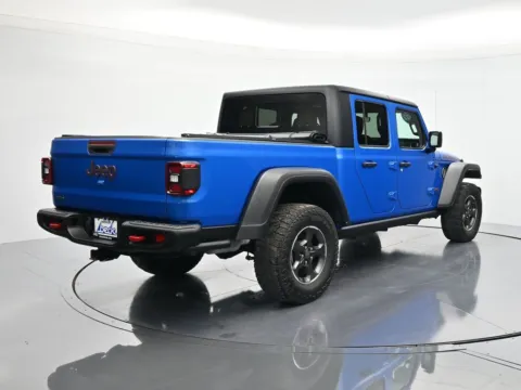 More photos of 2022 Jeep Gladiator Rubicon at Beck Chrysler Dodge Jeep RAM, FL