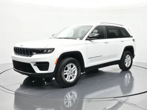 White 2023 Jeep Grand Cherokee Laredo for sale in Palatka, FL