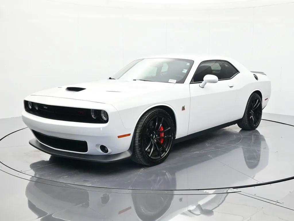 White 2023 Dodge Challenger R/T Scat Pack for sale in Palatka, FL