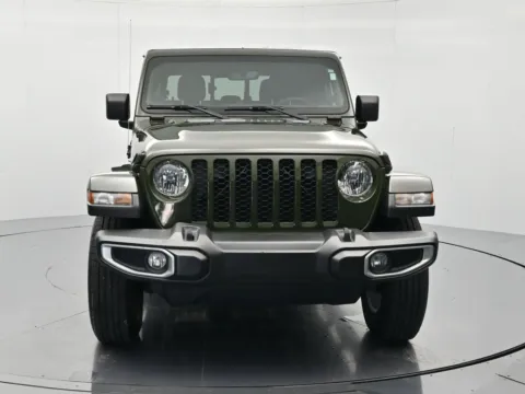 Photos of 2023 Jeep Gladiator Sport S for sale in Palatka, FL at Beck Chrysler Dodge Jeep RAM