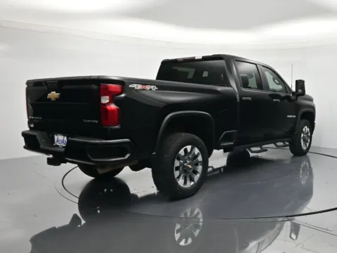 More photos of 2022 Chevrolet Silverado 2500HD Custom at Beck Chrysler Dodge Jeep RAM, FL