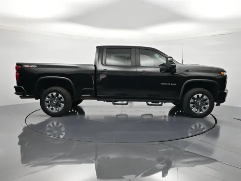More photos of 2022 Chevrolet Silverado 2500HD Custom at Beck Chrysler Dodge Jeep RAM, FL