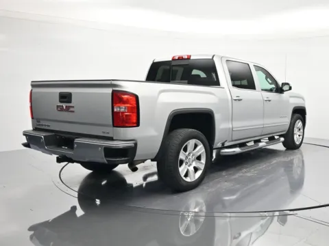 More photos of 2017 GMC Sierra 1500 SLE at Beck Chrysler Dodge Jeep RAM, FL