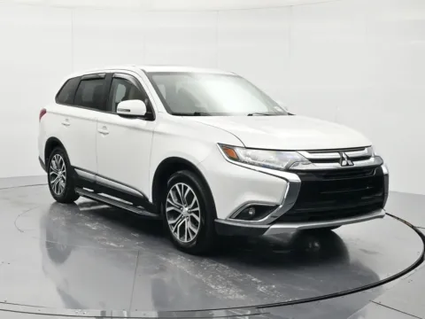 Another view of 2018 Mitsubishi Outlander SE for sale in Palatka, FL at Beck Chrysler Dodge Jeep RAM
