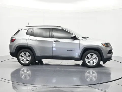 More photos of 2022 Jeep Compass Latitude at Beck Chrysler Dodge Jeep RAM, FL