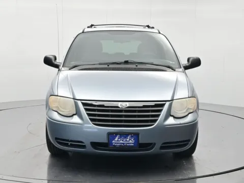 Photos of 2005 Chrysler Town & Country LX for sale in Palatka, FL at Beck Chrysler Dodge Jeep RAM