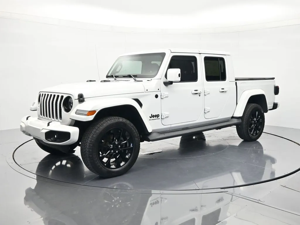 White 2021 Jeep Gladiator Overland for sale in Palatka, FL