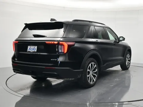 More photos of 2025 Ford Explorer ST-Line at Beck Chrysler Dodge Jeep RAM, FL