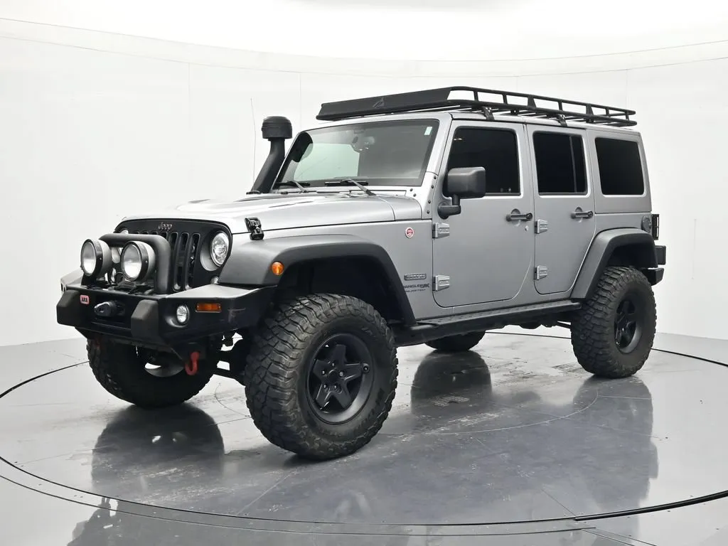 Silver 2018 Jeep Wrangler JK Unlimited Rubicon for sale in Palatka, FL