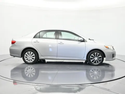 More photos of 2013 Toyota Corolla LE at Oasis Auto Sales, FL
