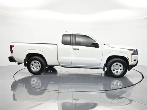 More photos of 2022 Nissan Frontier S at Oasis Auto Sales, FL