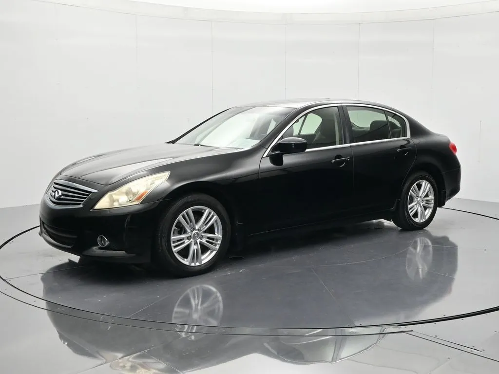 Black 2013 INFINITI G37 Journey for sale in Palatka, FL