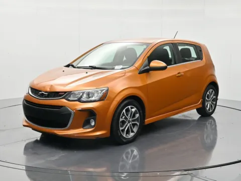 Orange 2018 Chevrolet Sonic LT for sale in Palatka, FL