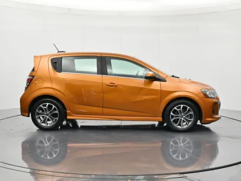 More photos of 2018 Chevrolet Sonic LT at Oasis Auto Sales, FL