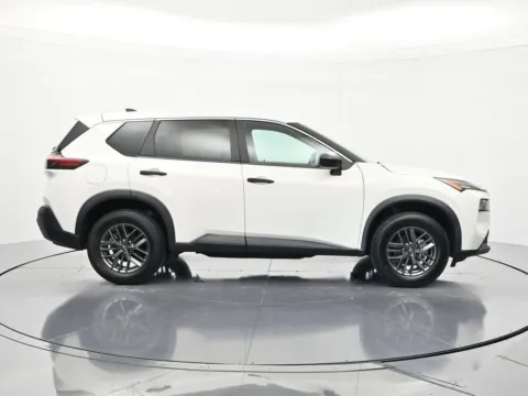 More photos of 2023 Nissan Rogue S at Oasis Auto Sales, FL