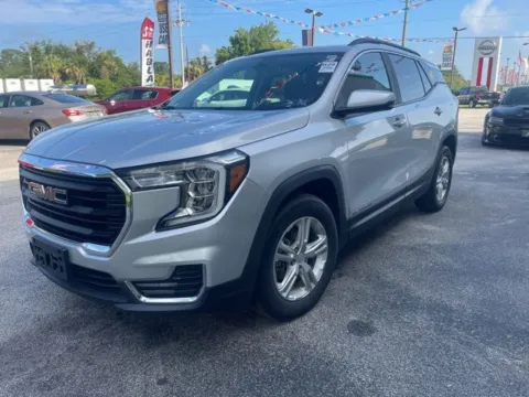 More photos of 2022 GMC Terrain SLE at Oasis Auto Sales, FL