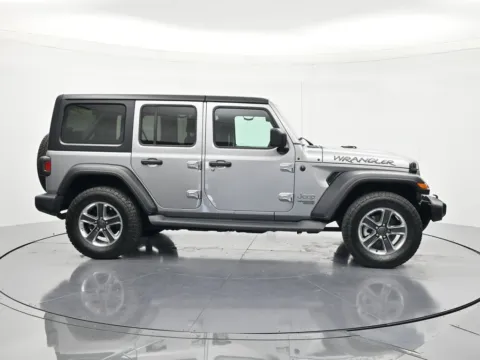 More photos of 2019 Jeep Wrangler at Oasis Auto Sales, FL