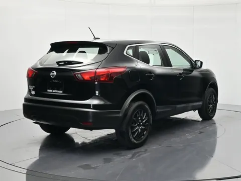 More photos of 2018 Nissan Rogue Sport S at Oasis Auto Sales, FL