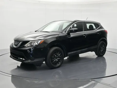 Black 2018 Nissan Rogue Sport S for sale in Palatka, FL