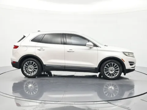 More photos of 2015 Lincoln MKC at Oasis Auto Sales, FL