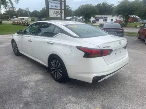 More photos of 2024 Nissan Altima 2.5 SV at Oasis Auto Sales, FL