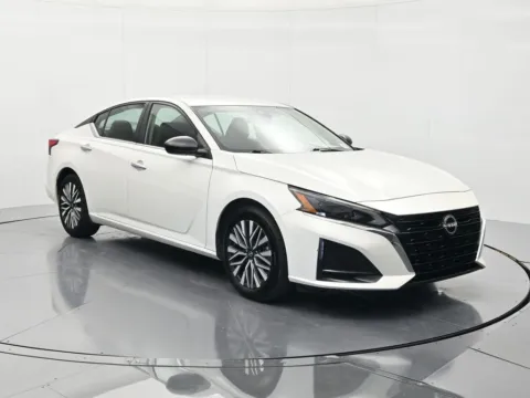 Another view of 2024 Nissan Altima 2.5 SV for sale in Palatka, FL at Oasis Auto Sales