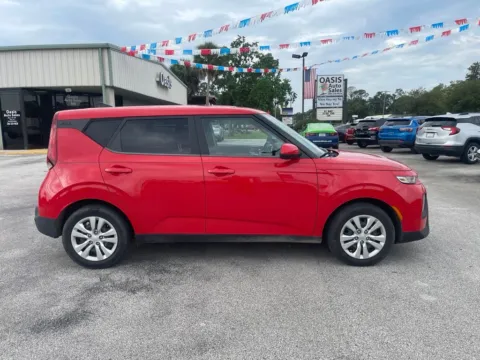 Red 2022 Kia Soul LX for sale in Palatka, FL