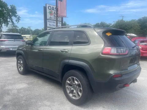 More photos of 2020 Jeep Cherokee Trailhawk at Oasis Auto Sales, FL