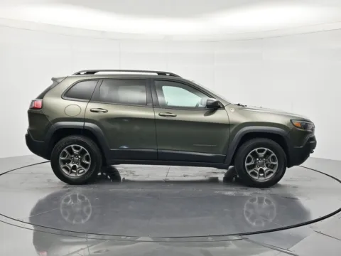 More photos of 2020 Jeep Cherokee Trailhawk at Oasis Auto Sales, FL