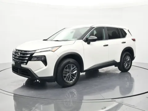 White 2024 Nissan Rogue S for sale in Palatka, FL