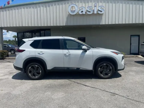 White 2024 Nissan Rogue SV for sale in Palatka, FL