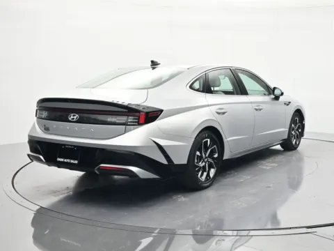 More photos of 2025 Hyundai Sonata SEL at Oasis Auto Sales, FL