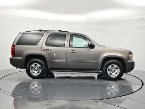More photos of 2013 Chevrolet Tahoe LT at Oasis Auto Sales, FL