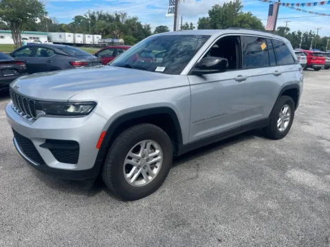 More photos of 2023 Jeep Grand Cherokee Laredo at Oasis Auto Sales, FL