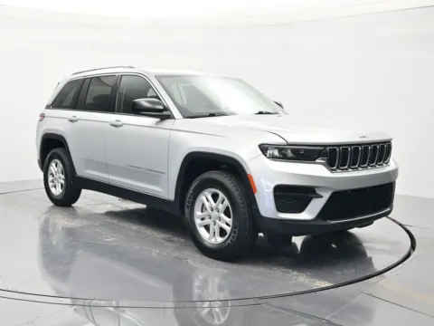 Another view of 2023 Jeep Grand Cherokee Laredo for sale in Palatka, FL at Oasis Auto Sales