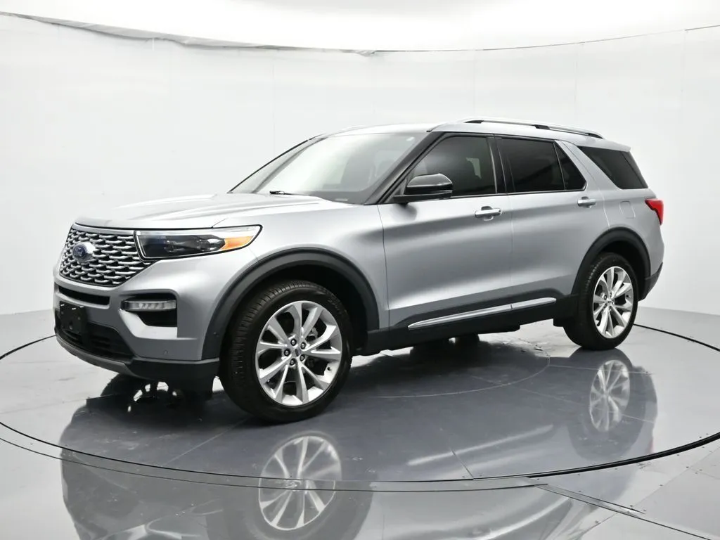 Silver 2021 Ford Explorer Platinum for sale in Palatka, FL